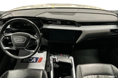 Audi Q8 e-tron SUV 50 Land of quattro 2024, kuva 4/8