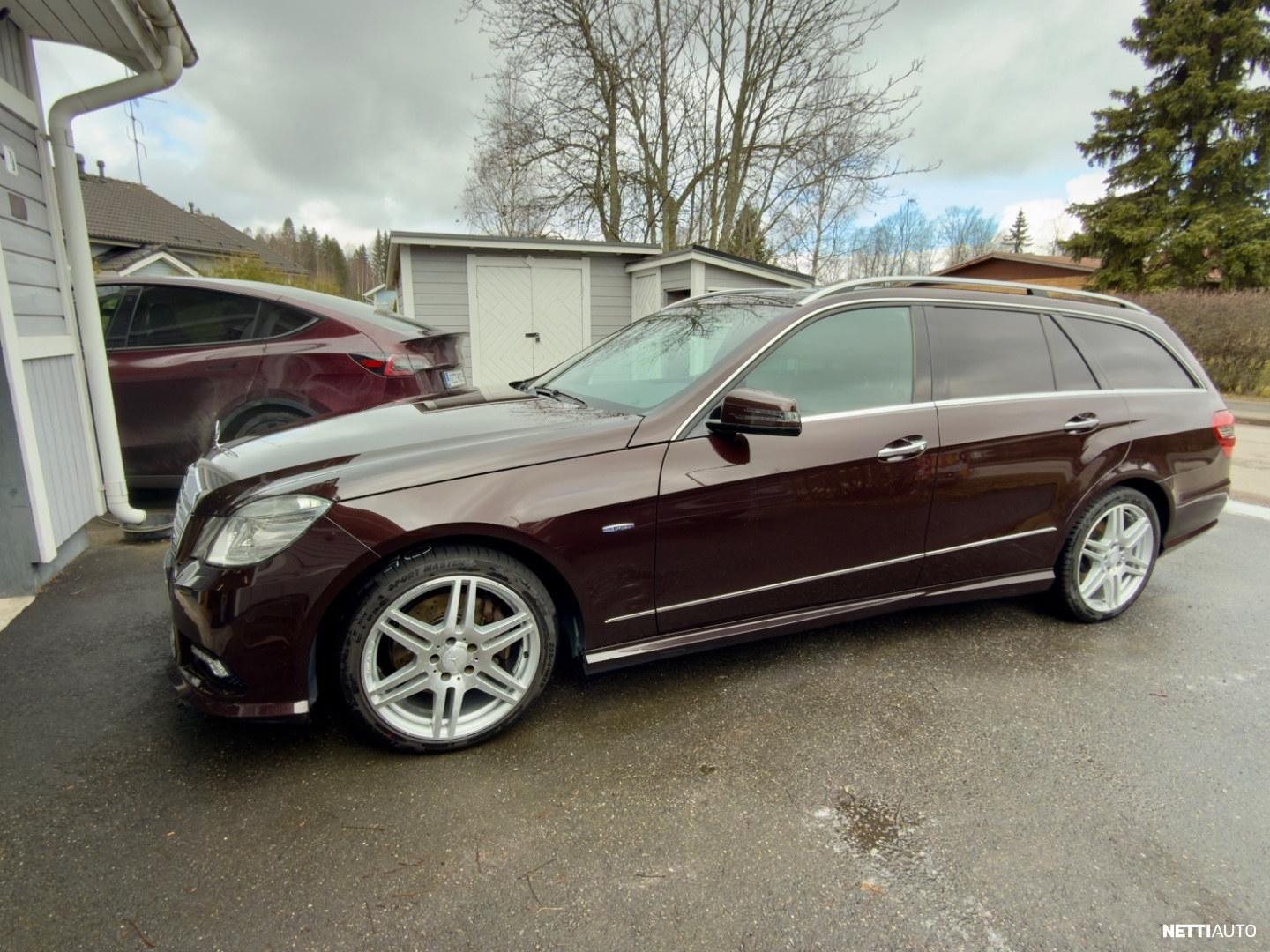 Mercedes-Benz E