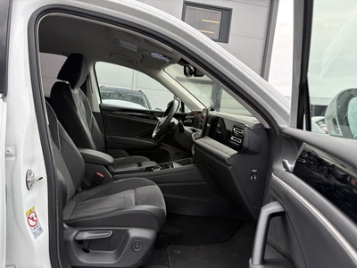 Volkswagen Tiguan 2025, photo 7/9