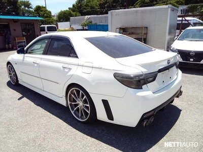 Toyota Mark X 2013, kuva 2/9