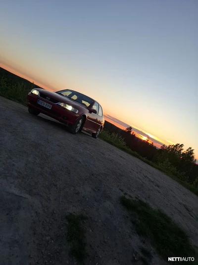 Opel Vectra 2,2 16V Elegance 5d 2001, photo 2/8
