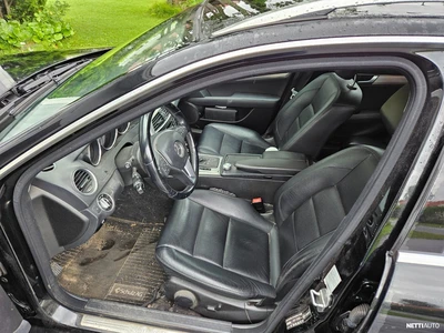 Mercedes-Benz C 2011, kuva 5/9