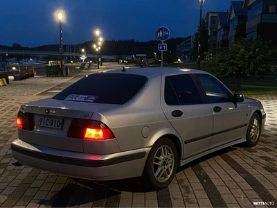 Saab 9-5 2.3t aero 2001, kuva 7/11