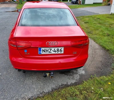 Audi A4 Sedan Business 2,0 TDI 130 kW 2013, photo 4/6