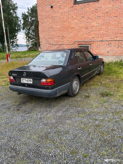 Mercedes-Benz E 1989, kuva 4/8