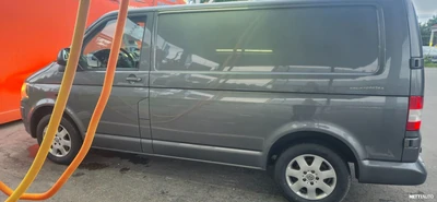 Volkswagen Transporter 2010, photo 1/20