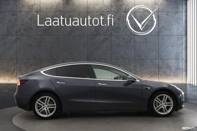 Tesla Model 3 2019, kuva 5/10