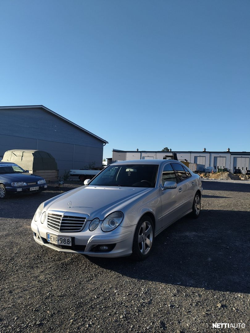 Mercedes-Benz E