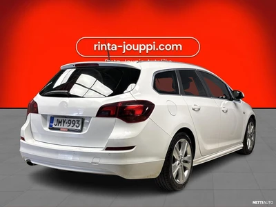 Opel Astra 2011, photo 6/36
