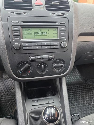 Volkswagen Golf Rahoitus ilman käsirahaa 2004, kuva 7/10