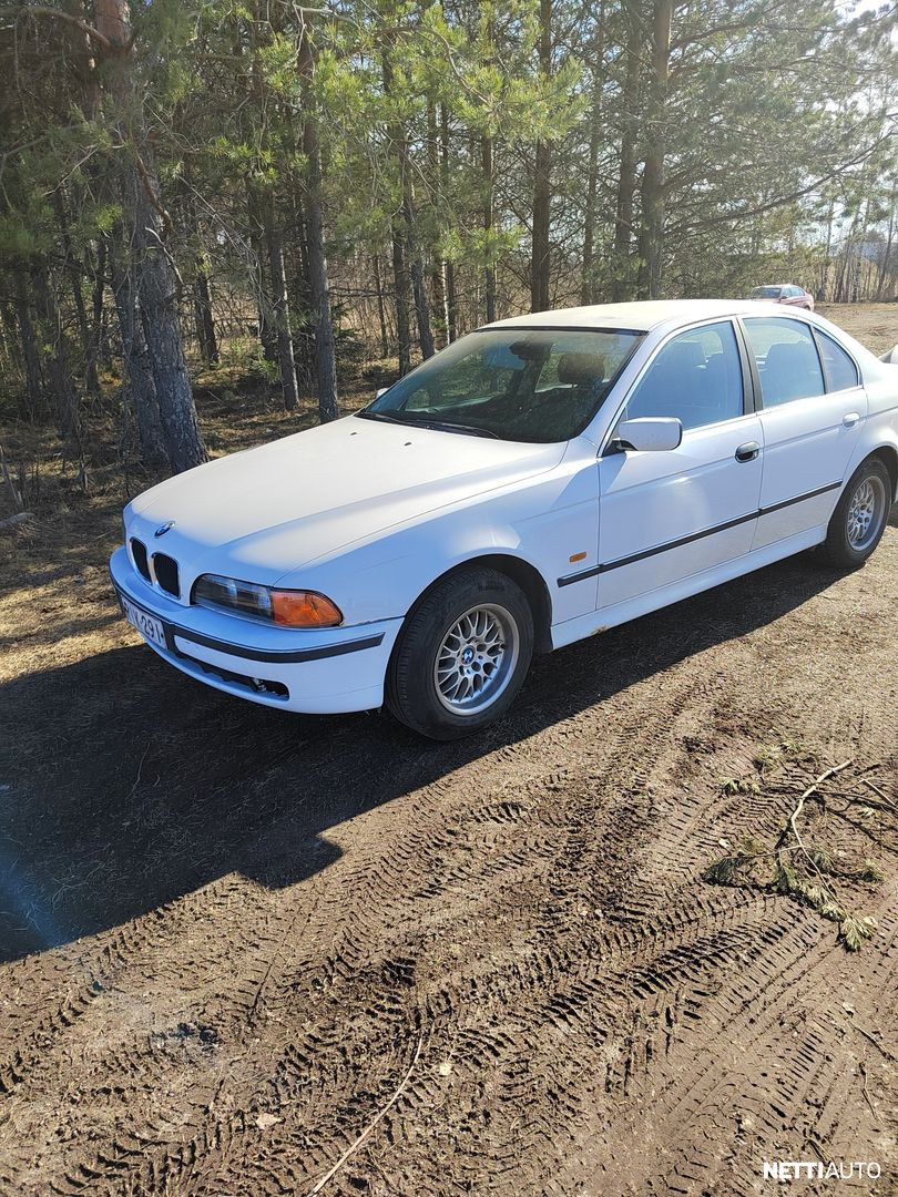 BMW 520