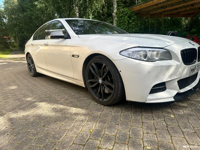 BMW 550 M 550 xDRIVE 2012, kuva 1/10