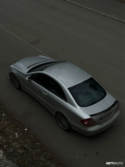 Mercedes-Benz CLK 2003, photo 4/10