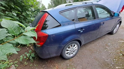 Kia Ceed 1,6 ISG Active SW EcoDynamics 2010, kuva 2/6