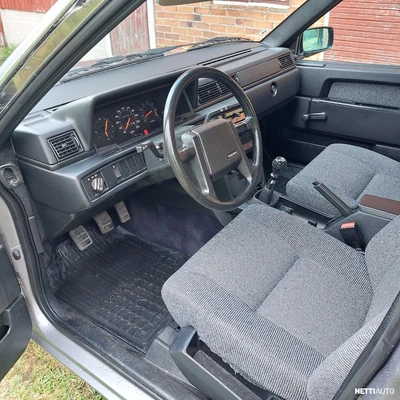 Volvo 740 1989, kuva 3/7