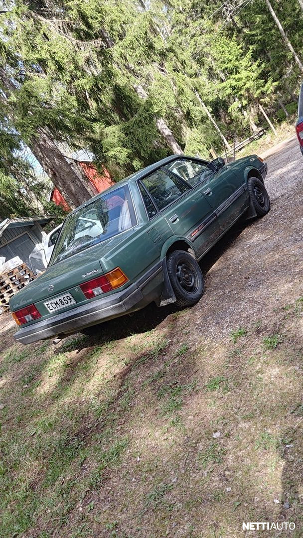 Subaru Leone