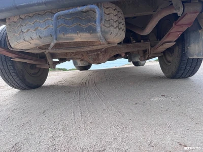 Mitsubishi L300 2,5 D RWD 3h 1992, kuva 3/10