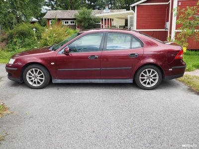 Saab 9-3 2004, kuva 2/11