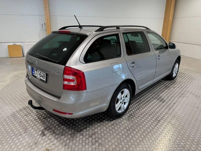 Skoda Octavia 2011, photo 4/9