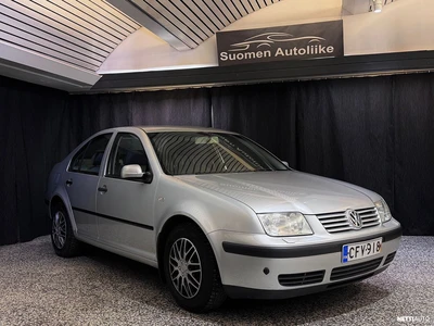 Volkswagen Bora 1,6 77kW 2003, photo 1/14