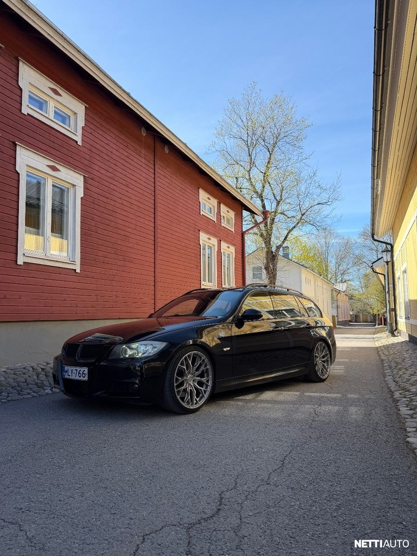 BMW 335