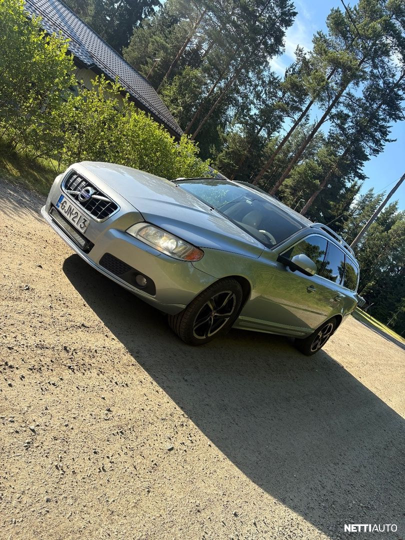 Volvo V70