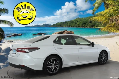 Toyota Camry 2,5 Hybrid Premium 2023, kuva 7/30