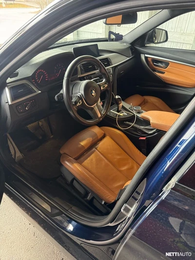 BMW 318 2019, photo 6/8