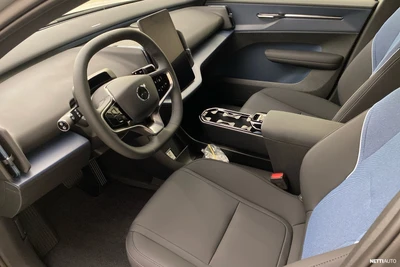 Volvo EX30 2027, photo 6/16