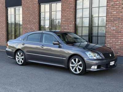Toyota Crown 2006, kuva 2/21
