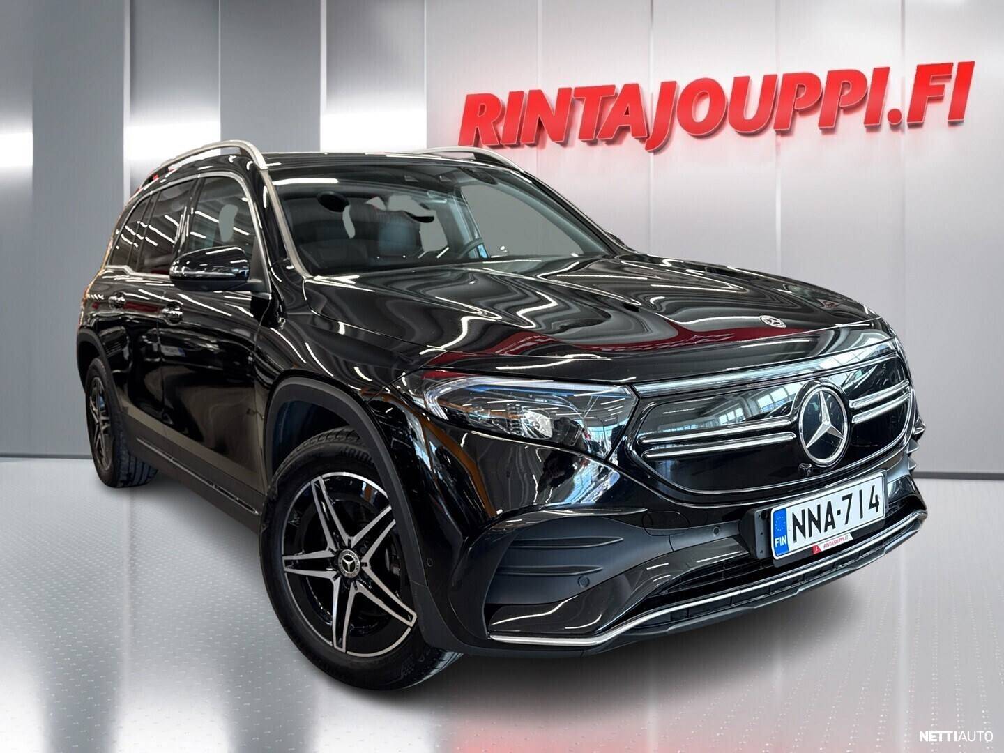 Mercedes-Benz EQB 300 4MATIC AMG Line