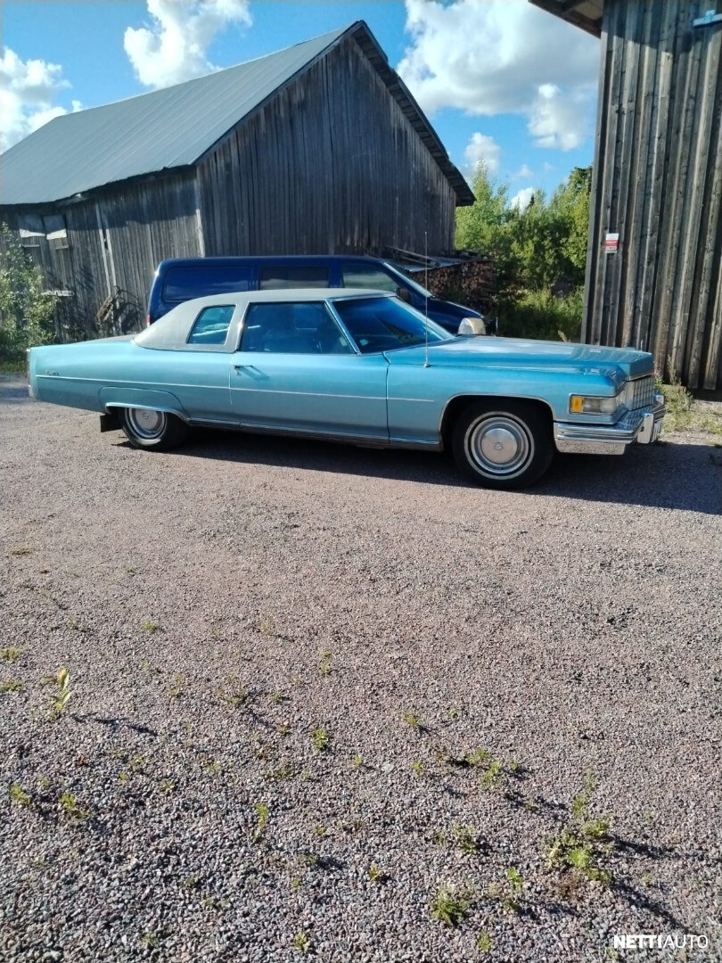 Cadillac De Ville