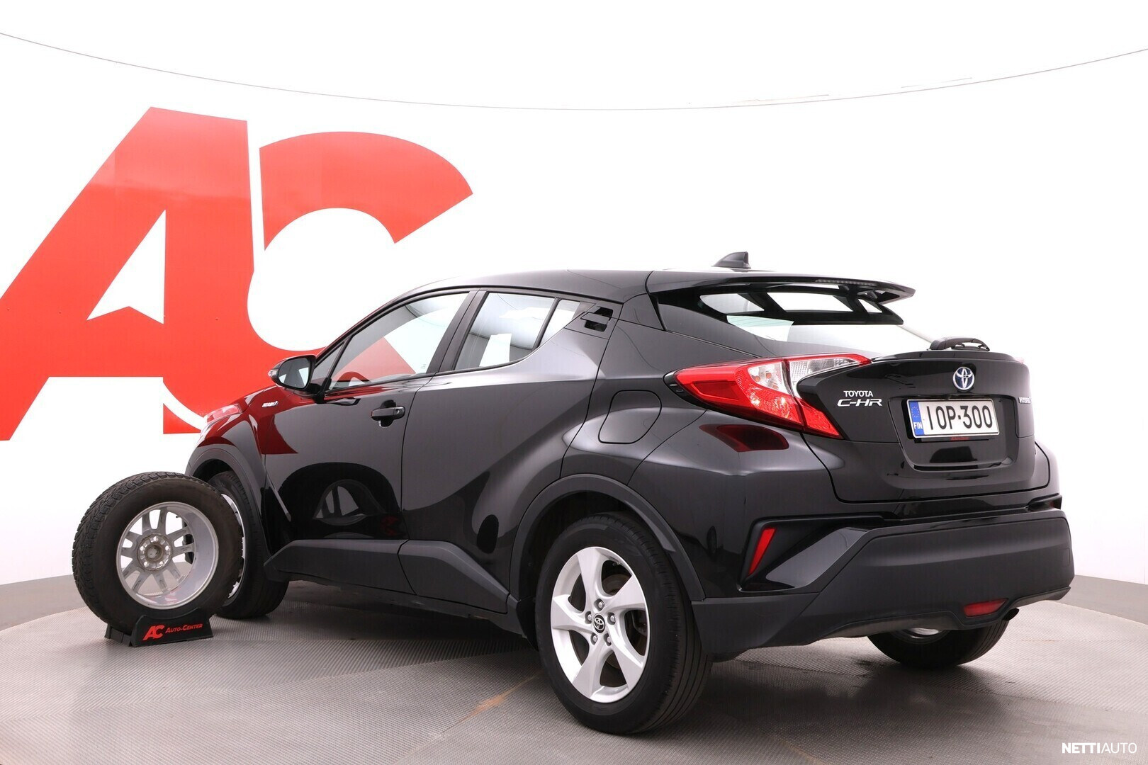 Toyota C-HR 2019, kuva 3/33