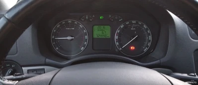 Skoda Octavia 2006, kuva 3/8