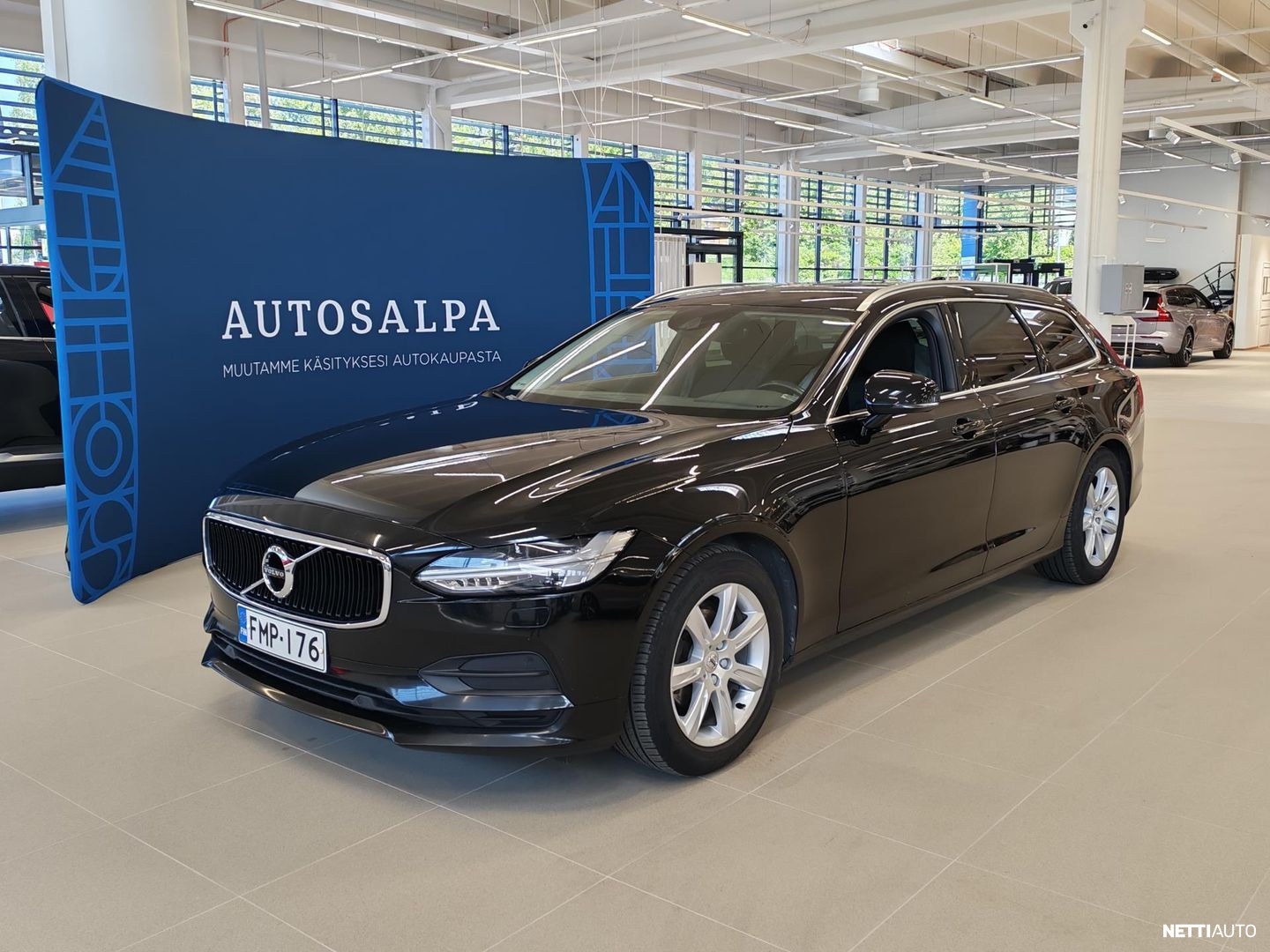 Volvo V90