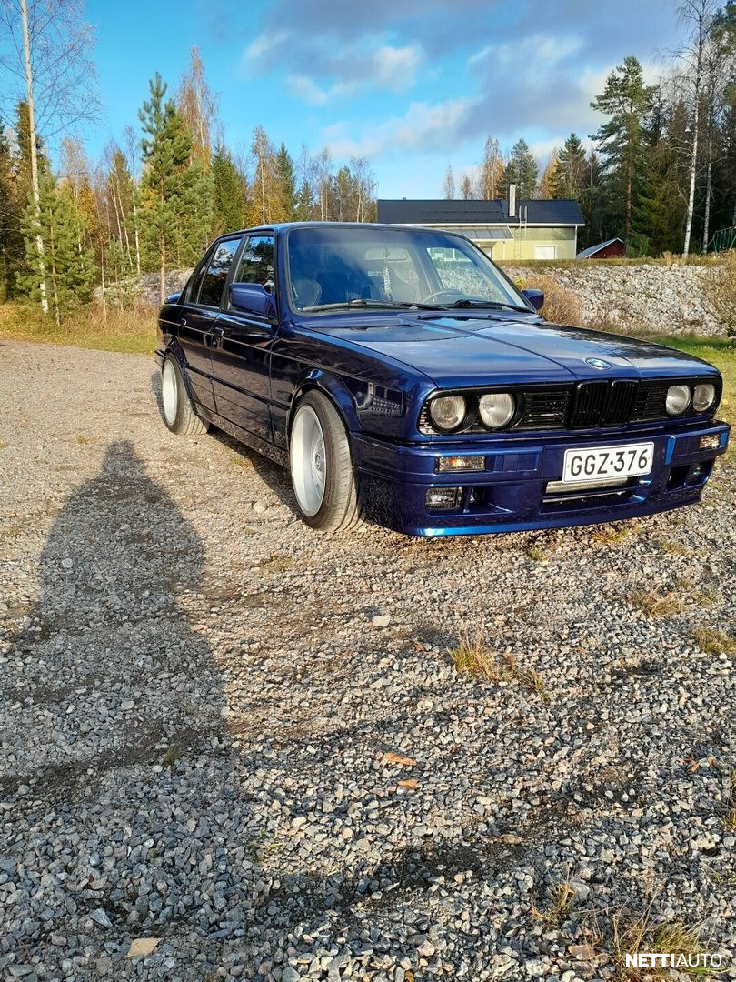 BMW 325