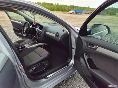 Audi A4 2009, photo 6/15