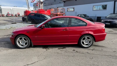BMW 320 2005, photo 2/20