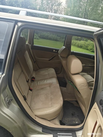 Volkswagen Passat 2004, kuva 7/12