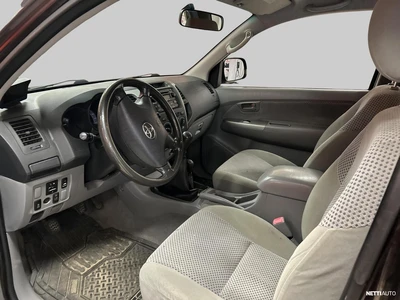 Toyota Hilux 2006, kuva 4/5