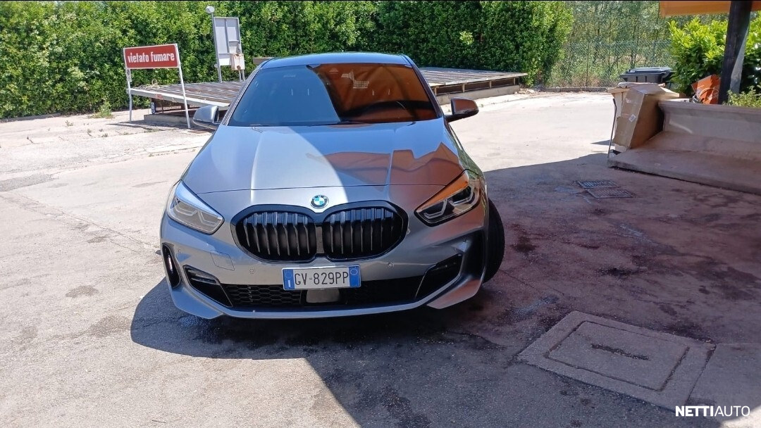 BMW 118