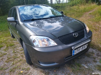Toyota Corolla 2002, photo 3/24