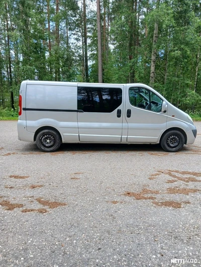 Opel Vivaro pakettiauto 2012, kuva 5/24