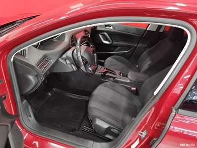 Peugeot 308 2015, photo 7/20
