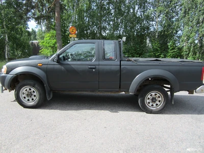 Nissan NP300 2010, kuva 3/13
