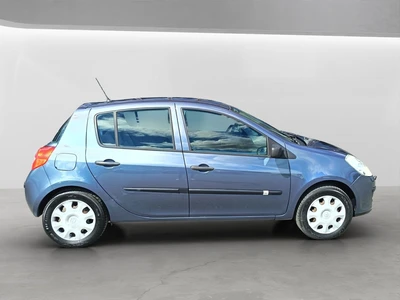 Renault Clio 2007, photo 4/43