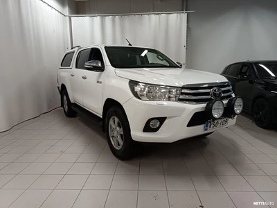 Toyota Hilux 2017, photo 7/21