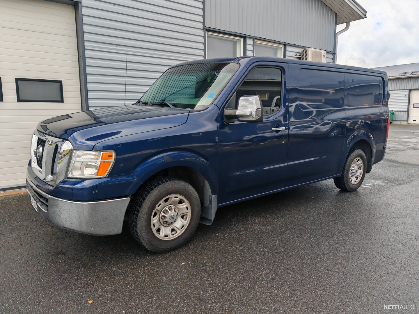 Nissan NV 1500