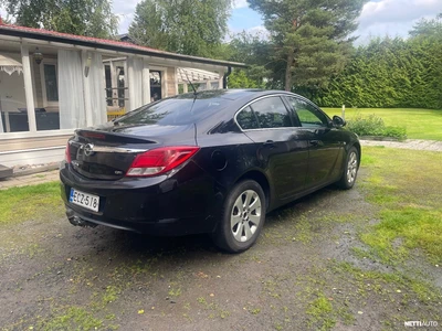 Opel Insignia 2009, kuva 3/8