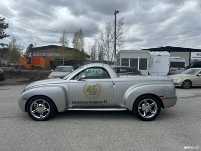 Chevrolet SSR 2005, kuva 2/12